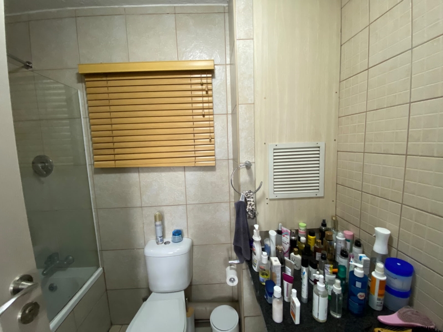 1 Bedroom Property for Sale in Die Bult North West